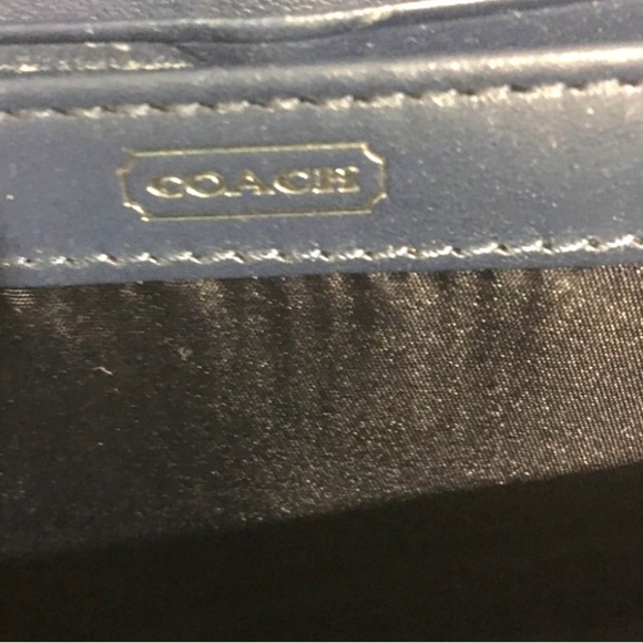 Coach navy blue leather wallet - Picture 7 of 8